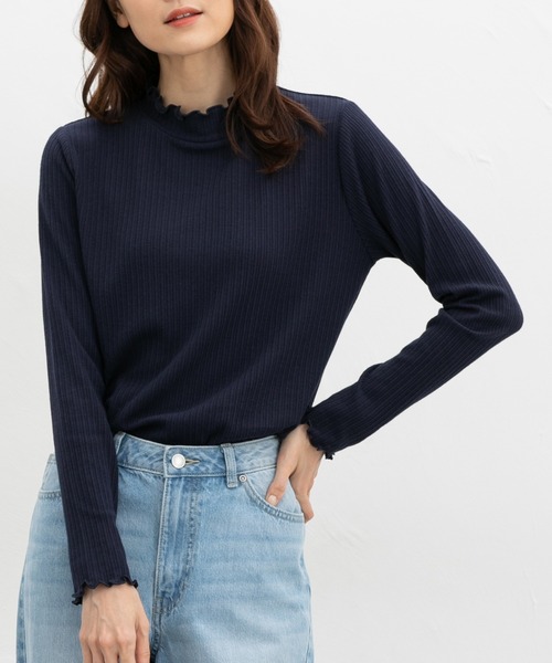 Honeys（ハニーズ）の「メローハイネックＴ（Tシャツ/カットソー・レディース・アイボリー/ピンク/ダークブラウン系/ネイビー/イエロー/オフホワイト/ブラック/スモーキーグリーン系/ラベンダー・M/LL/L/S）」の15枚目の写真