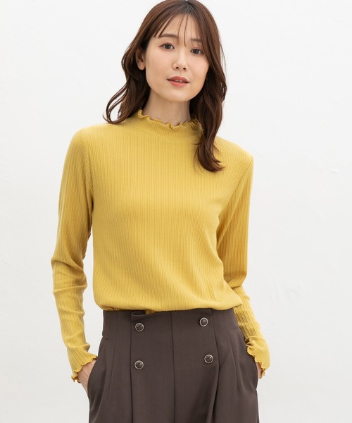 Honeys（ハニーズ）の「メローハイネックＴ（Tシャツ/カットソー・レディース・アイボリー/ピンク/ダークブラウン系/ネイビー/イエロー/オフホワイト/ブラック/スモーキーグリーン系/ラベンダー・M/LL/L/S）」の20枚目の写真