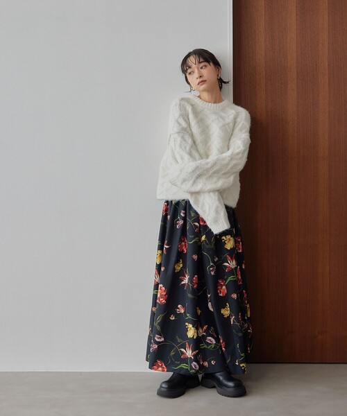 EMMEL REFINESミディアムフラワープリントボリュームスカート セール】＜EMMEL REFINES＞EM ミディアムフラワープリント ボリューム