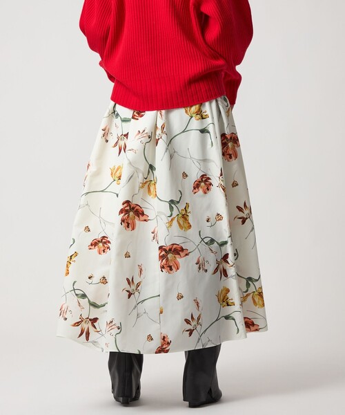 セール】＜EMMEL REFINES＞EM ミディアムフラワープリント ボリューム