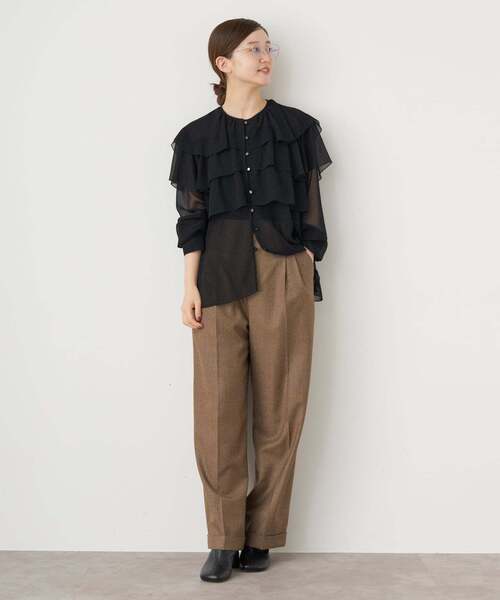 IENA（イエナ）の「《一部カラーWEB・一部店舗限定/追加》楊柳フリルブラウス（シャツ/ブラウス・レディース・ブラック系その他/ブラック/ダークブルー/チョコ・FREE）」の17枚目の写真