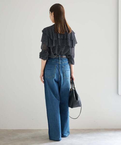 IENA（イエナ）の「《一部カラーWEB・一部店舗限定/追加》楊柳フリルブラウス（シャツ/ブラウス・レディース・ブラック系その他/ブラック/ダークブルー/チョコ・FREE）」の6枚目の写真