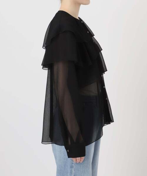 IENA（イエナ）の「《一部カラーWEB・一部店舗限定/追加》楊柳フリルブラウス（シャツ/ブラウス・レディース・ブラック系その他/ブラック/ダークブルー/チョコ・FREE）」の9枚目の写真