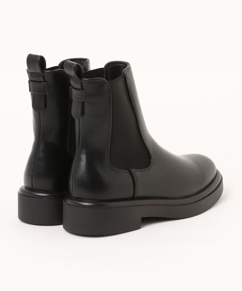 Round About（Bridget Birkin）（ラウンド アバウト）の「【Round About】プルストラップサイドゴアショートブーツ(453002)（ブーツ・レディース・ブラック・38/37/36/39）」の2枚目の写真
