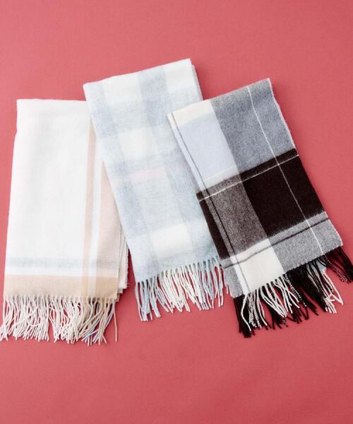 UNTITLED（アンタイトル）の「【名品／定番人気】ウールチェックストール（ストール/ショール・レディース・ベージュ系その他5/ブラウン系その他2/ライトグレー系1・99）」の5枚目の写真