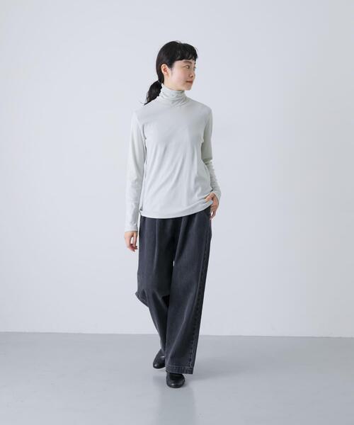 かぐれ(カグレ)の「ハイツイストコットンタートルカットソー(Tシャツ/カットソー・レディース・オフホワイト/ブラック/ミント・FREE)」の9枚目の写真