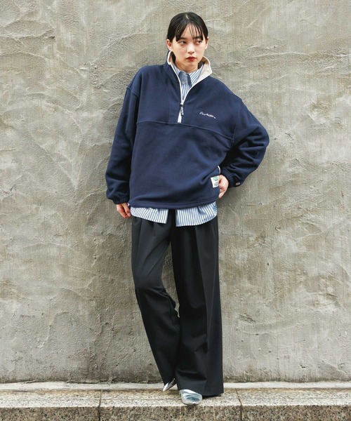 DISCUS ATHLETIC（ディスカス　アスレチック）の「＜DISCUS/ディスカス＞ フリースハーフジップ（スウェット・レディース・ネイビー/オフホワイト/グリーン/ダークブラウン・X-LARGE/LARGE/MEDIUM）」の9枚目の写真