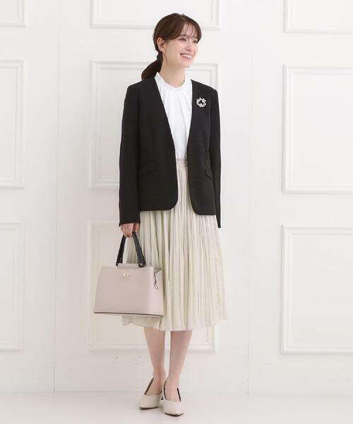 SHOO・LA・RUE（シューラルー）の「【洗濯機可/着丈選べる】オンにもオフにも 軽やかプリーツスカート（スカート・レディース・ネイビー/ライトグレー/ライトベージュ/ブラック・00/11）」の19枚目の写真