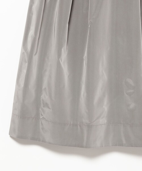 Demi-Luxe BEAMS（デミルクス ビームス）の「【1/15再値下げ】シルバー タックスカート（スカート・レディース・ライトグレー・36/38）」の10枚目の写真