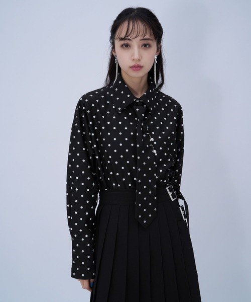 HARE(ハレ)の「パーツツキネクタイシャツ(HARE)(シャツ/ブラウス・レディース・ホワイト/ブラック/ブルー/グレー系その他/ドット/ピンク/グリーン・FREE)」の9枚目の写真