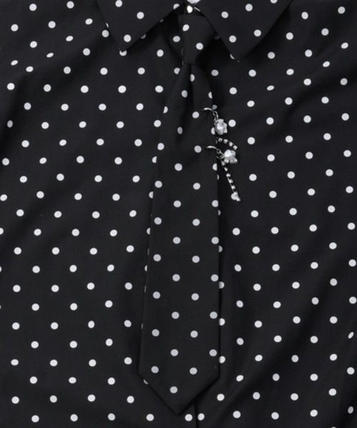HARE(ハレ)の「パーツツキネクタイシャツ(HARE)(シャツ/ブラウス・レディース・ホワイト/ブラック/ブルー/グレー系その他/ドット/ピンク/グリーン・FREE)」の12枚目の写真