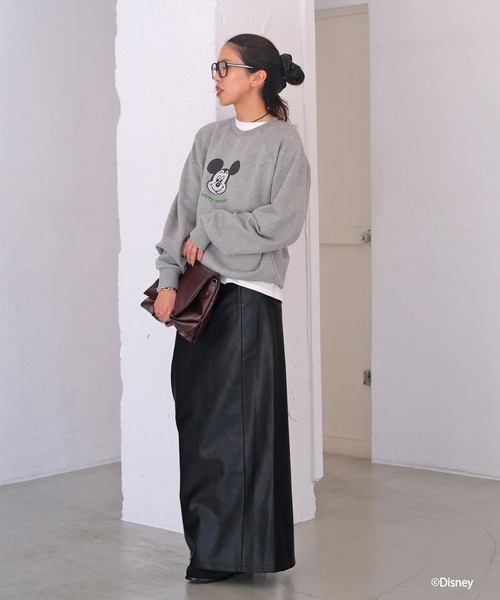 AKTE（アクテ）の「ミッキーマウススウェットプルオーバー（スウェット・レディース・オフホワイト/グレー・FREE）」の5枚目の写真