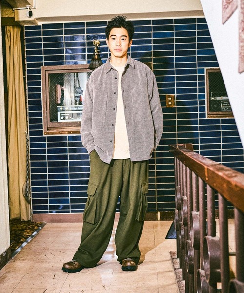 niko and...（ニコアンド）の「TRフラノワイドカーゴパンツ（カーゴパンツ・メンズ・チャコール/カーキ・MEDIUM/LARGE）」の10枚目の写真