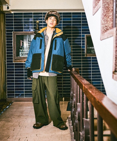 niko and...（ニコアンド）の「TRフラノワイドカーゴパンツ（カーゴパンツ・メンズ・チャコール/カーキ・MEDIUM/LARGE）」の13枚目の写真