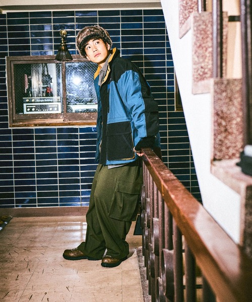 niko and...（ニコアンド）の「TRフラノワイドカーゴパンツ（カーゴパンツ・メンズ・チャコール/カーキ・MEDIUM/LARGE）」の15枚目の写真