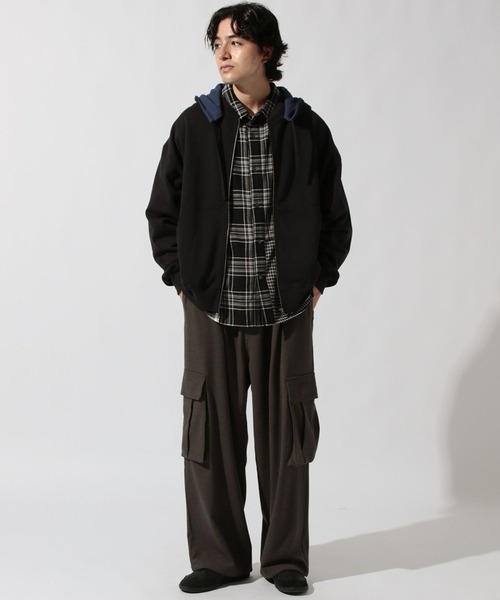 niko and...（ニコアンド）の「TRフラノワイドカーゴパンツ（カーゴパンツ・メンズ・チャコール/カーキ・MEDIUM/LARGE）」の18枚目の写真