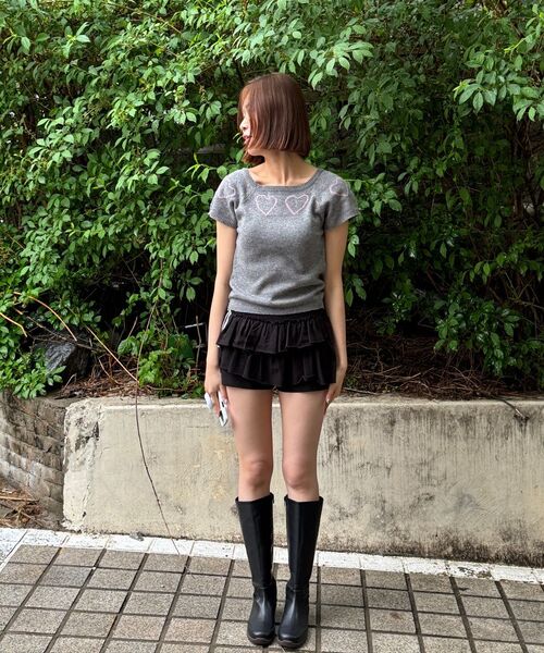 RONRON(ロンロン)の「IRREGULAR RUFFLE PANTSKIRT BLACK(その他パンツ・レディース・その他・FREE)」の5枚目の写真