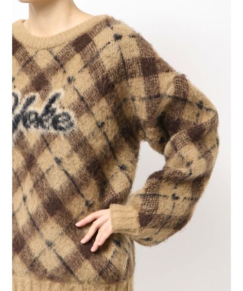 EMODA(エモダ)の「チェックロゴオーバーニット(ニット/セーター・レディース・アイボリー/グレー/ベージュ・SMALL/MEDIUM)」の18枚目の写真