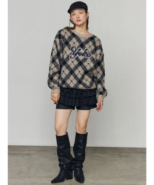 EMODA（エモダ）の「チェックロゴオーバーニット（ニット/セーター・レディース・アイボリー/グレー/ベージュ・SMALL/MEDIUM）」の13枚目の写真