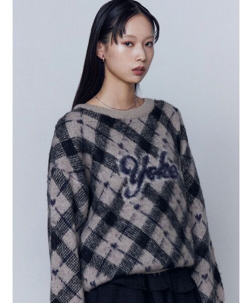 EMODA（エモダ）の「チェックロゴオーバーニット（ニット/セーター・レディース・アイボリー/グレー/ベージュ・SMALL/MEDIUM）」の15枚目の写真