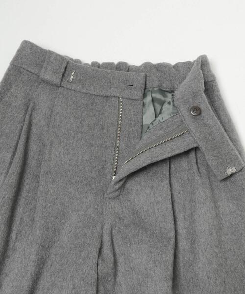 THE GOODLAND MARKET(ザグッドランドマーケット)の「cwtch WOOL SLIT WIDE PANTS(その他パンツ・レディース・ブラック/アイボリー/グレー・FREE)」の8枚目の写真