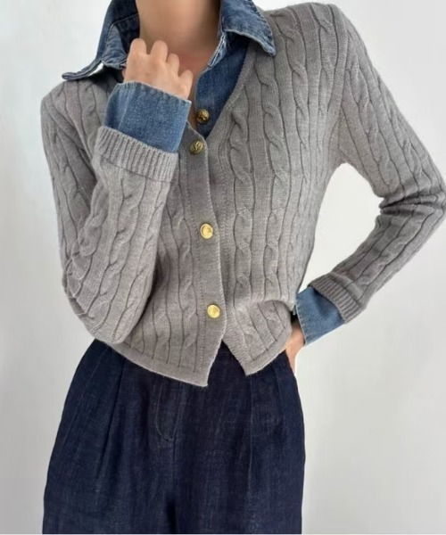 AsheKsha(アシクシャ)の「【新作】デニムパッチワークニットセーター(フェイクツーピース)(ニット/セーター・レディース・ネイビー/ホワイト/グレー・M)」の4枚目の写真