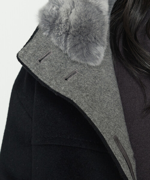 K.T KIYOKO TAKASE（キヨコタカセ）の「アンゴラウール スタンドフーデットコート（その他アウター・レディース・ブラック/ライトグレー/モカ・7号/9号）」の4枚目の写真