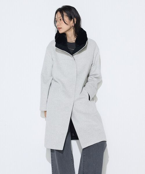 K.T KIYOKO TAKASE（キヨコタカセ）の「アンゴラウール スタンドフーデットコート（その他アウター・レディース・ブラック/ライトグレー/モカ・7号/9号）」の7枚目の写真