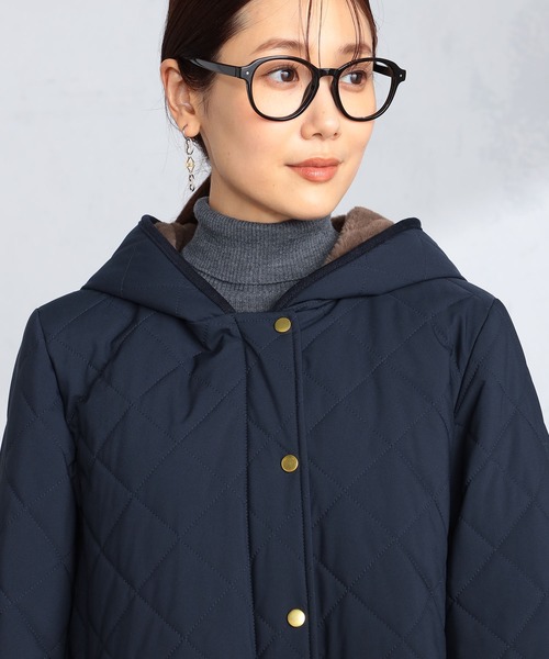 GALLORIA（ギャローリア）の「ボア使い中綿キルトコート（その他アウター・レディース・カーキ/ネイビー・S/M/LL/L）」の4枚目の写真