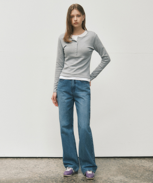 WEDNESDAYOASISFORWOMEN(ウェンズデー オアシス フォー ウーマン)の「W/テーラードフェイドウォッシングデニムパンツ_LIGHT BLUE(W25-PT23)(スウェットパンツ・レディース・スカイブルー・SMALL/MEDIUM)」の4枚目の写真