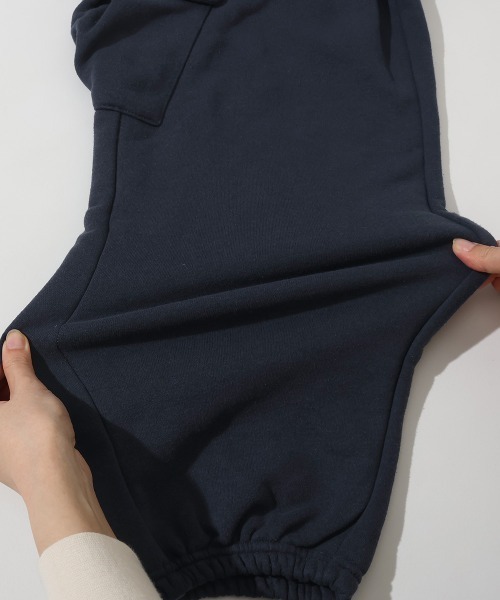 KRIFF MAYER Kid's Collection（クリフメイヤーキッズコレクション）の「【裏毛】楽々ゆったりカーゴパンツ（カーゴパンツ・キッズ・チャコール/グレー/ネイビー/グリーン・150/140/170/160/130/120）」の10枚目の写真