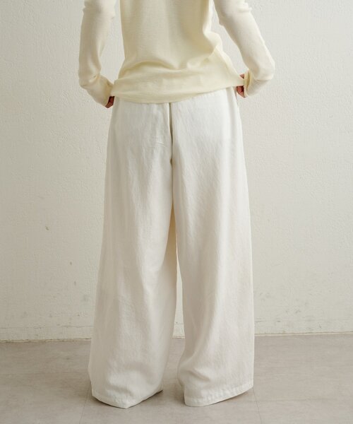 Omekashi（オメカシ）の「ピグメントライクイージーパンツ（その他パンツ・レディース・ブラウン/ブラック/オフホワイト・36/38）」の8枚目の写真