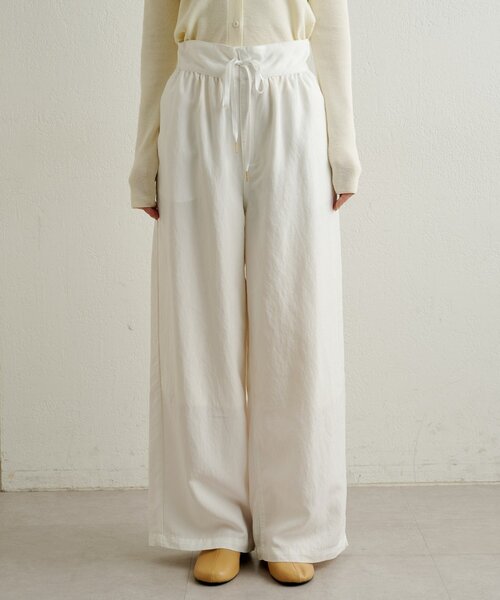 Omekashi（オメカシ）の「ピグメントライクイージーパンツ（その他パンツ・レディース・ブラウン/ブラック/オフホワイト・36/38）」の19枚目の写真