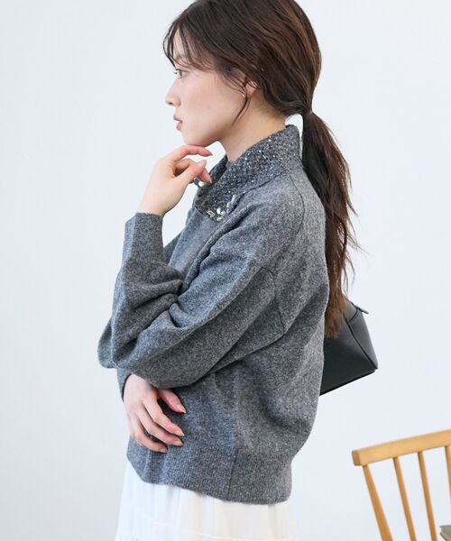 le.coeur blanc（ルクールブラン）の「2wayスパンコール襟ニット（ニット/セーター・レディース・ブラック/グレー・38）」の9枚目の写真
