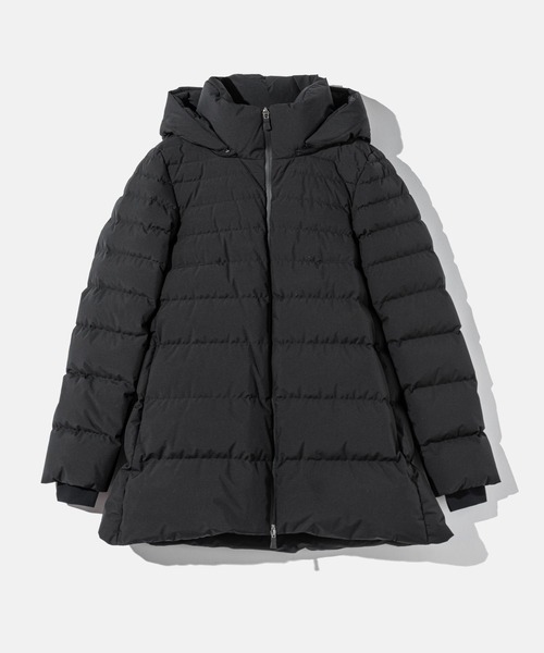 HERNO（ヘルノ）の「HERNO 2 LAYER PRO METEO A-SHAPE DOWN JACKET ヘルノ 2レイヤー プロメテオ Aシェイプ  ダウンジャケット（ダウンジャケット/コート・レディース・ブラック・40）」の6枚目の写真
