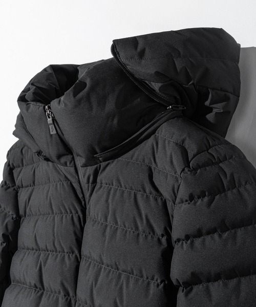 HERNO（ヘルノ）の「HERNO 2 LAYER PRO METEO A-SHAPE DOWN JACKET ヘルノ 2レイヤー プロメテオ Aシェイプ  ダウンジャケット（ダウンジャケット/コート・レディース・ブラック・40）」の11枚目の写真
