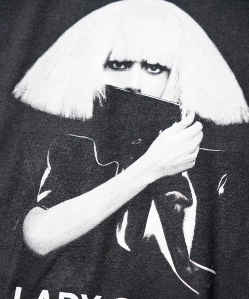 THRIFTY LOOK(スリフティールック)の「THRIFTY LOOK スリフティルック /"LADY GAGA"TEE レディー・ガガ(Tシャツ/カットソー・メンズ・ブラック・MEDIUM/LARGE/X-LARGE)」の4枚目の写真