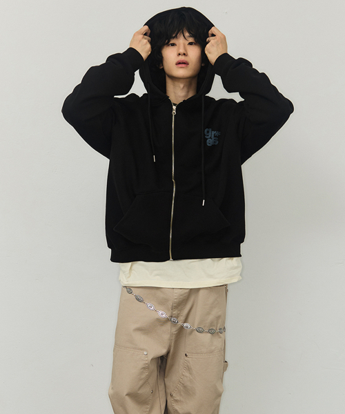 GRAVER（グレーバー）の「[ユニセックス]GRAE-S スモールストライプフードジップアップ_ブラック（パーカー・レディース・ブラック・MEDIUM/LARGE）」の6枚目の写真