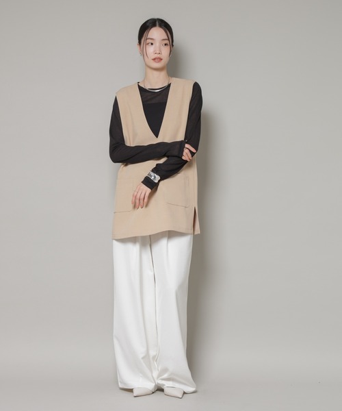 NANO universe（ナノユニバース）の「Vネックベスト×ハーフパンツ セットアップ（ベスト・レディース・グレー/ブラック/ベージュ・FREE）」の4枚目の写真