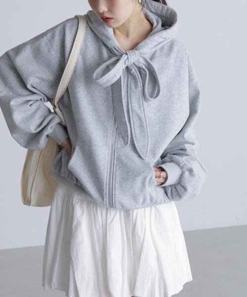 FREE'S MART(フリーズマート)の「◆起毛ビッグリボンジップパーカー(パーカー・レディース・グレー/ホワイト・FREE)」の4枚目の写真