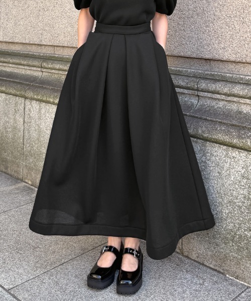 JENNE（ジェンヌ）の「タックダンボールニットスカート（スカート・レディース・ホワイト/ブラック/グレー・SMALL/MEDIUM/LARGE）」の12枚目の写真