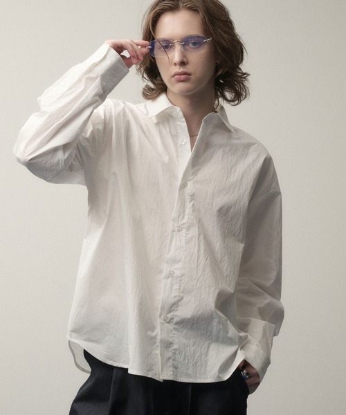 SELLE GLANT(セレグランテ)の「ASSORT BASIC REGULAR SHIRT/アソートベーシックレギュラーシャツ(シャツ/ブラウス・メンズ・アイボリー/ブルー/ブルーグレー/ナチュラル/ダークブラウン/ダークネイビー/オフホワイト・SMALL/LARGE/MEDIUM)」の2枚目の写真