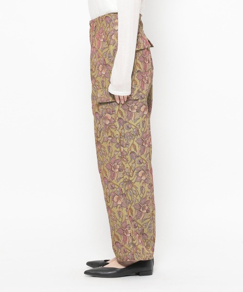 mysty woman（ミスティウーマン）の「花柄ゴブランパンツ　659243（その他パンツ・レディース・ベージュ/ブルー・FREE）」の8枚目の写真