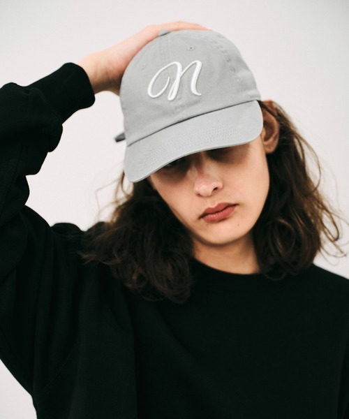 NOISE MAKER（ノイズメーカー）の「クラシックNロゴ立体刺繍キャップ（キャップ・レディース・グレー/ブラック/ベージュ/ホワイト・FREE）」の15枚目の写真