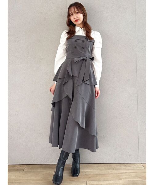 dazzlin(ダズリン)の「アシメフリルシャツレイヤードトレンチワンピース(ワンピース・レディース・ベージュ/チャコールグレー・MEDIUM/SMALL)」の10枚目の写真