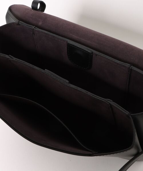 Three Four Time（ｽﾘｰﾌｫｰﾀｲﾑ）の「ソフトフラップハンドバッグ（ショルダーバッグ・レディース・ブラック・FREE）」の4枚目の写真