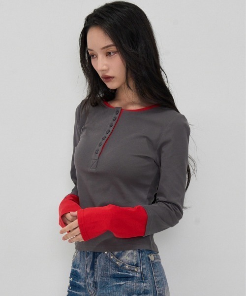 Enewd nina(エニュードニーナ)の「half button bicolor tops#3(Tシャツ/カットソー・レディース・ネイビー/グレー・FREE)」の5枚目の写真