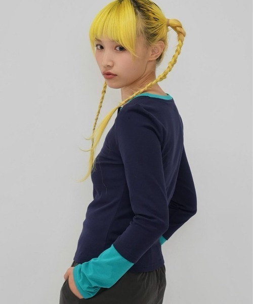 Enewd nina(エニュードニーナ)の「half button bicolor tops#3(Tシャツ/カットソー・レディース・ネイビー/グレー・FREE)」の8枚目の写真
