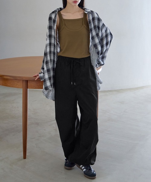 CHAN ME（チャンミ）の「レイヤードノースリーブタンクトップ（タンクトップ・レディース・ホワイト/カーキ・LARGE/MEDIUM/X-LARGE）」の8枚目の写真