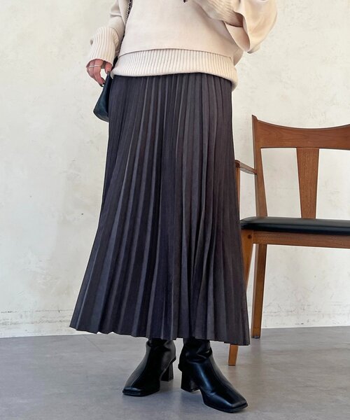 un dix cors（アンディコール）の「アコーディオンプリーツスカート（スカート・レディース・チャコールグレー/ブルー/ベージュ・FREE）」の2枚目の写真